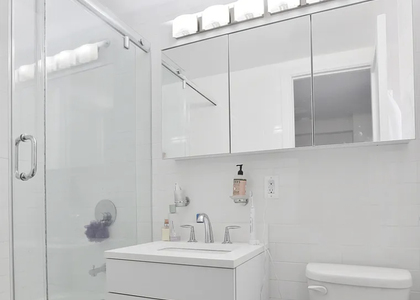 EAST 38TH STREET - Photo 1