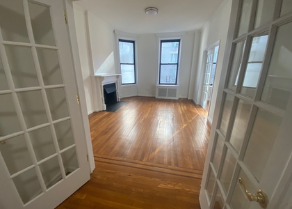 East 91st Street - Photo 1