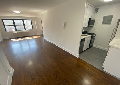 East 88th Street - Photo 1