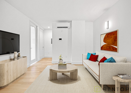 310 Graham - Photo 1