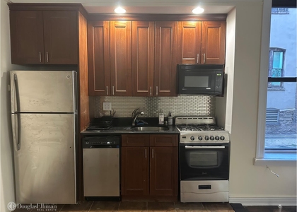 414 W 44th St - Photo 1