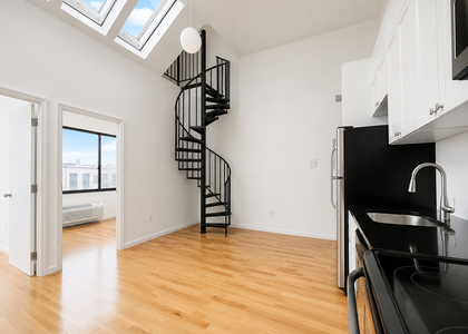 320 melrose st - Photo 1