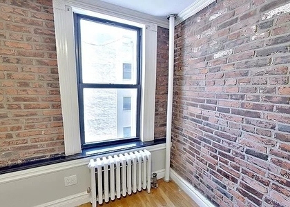 68 Clinton Street - Photo 1