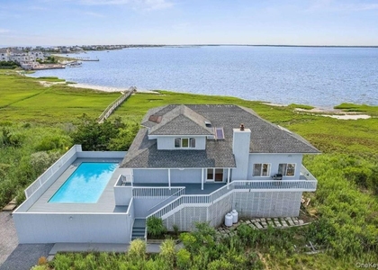 552 Dune Road - Photo 1