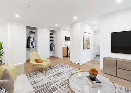 East 59th Street - Photo 1