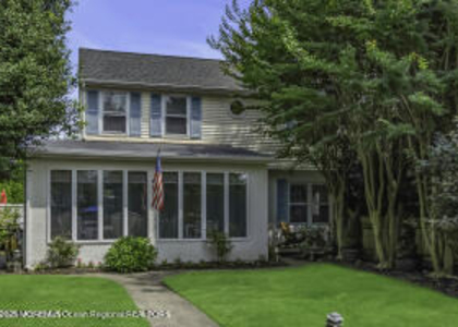 202 2nd Avenue - Photo 1
