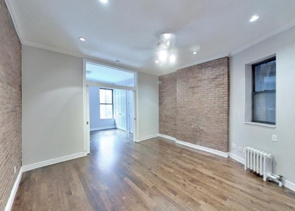 724 Tenth Avenue - Photo 1
