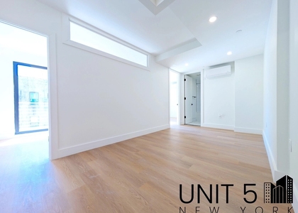 Lincoln Place - Photo 1