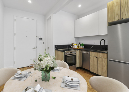 61 Montrose Avenue - Photo 1