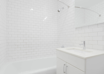600 Washington Street - Photo 1
