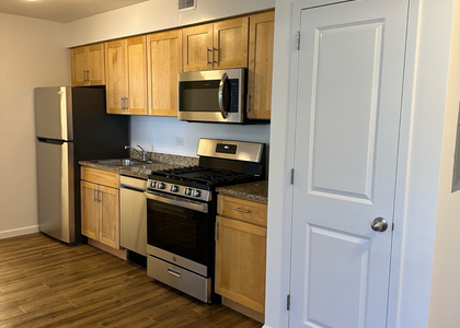 31-72 31st Street - Photo 1