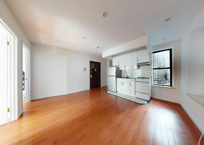 East 7th street  - Photo 1