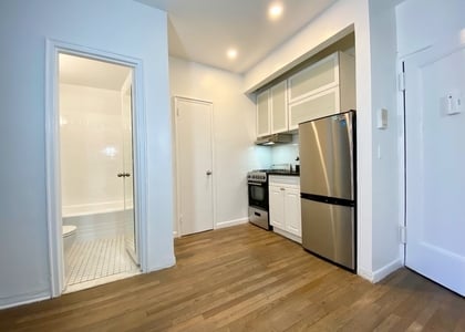 343 W 21st Street - Photo 1