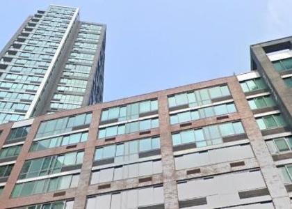 Center Boulevard - Photo 1