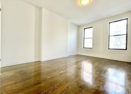 East 89th Street - Photo 1