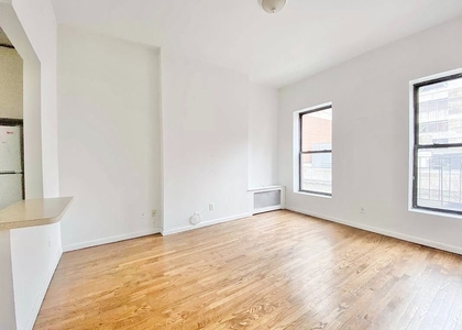 East 85th Street - Photo 1