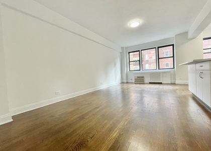 Beekman Place - Photo 1