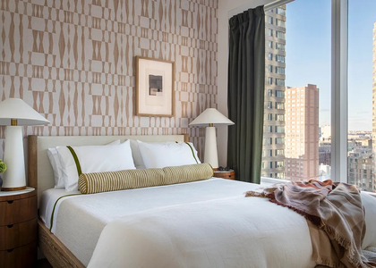 10th Avenue - Photo 1