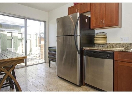 2703 Swisher St - Photo 1
