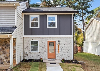 5750 Old Gordon Road - Photo 1