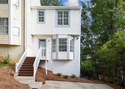 5212 Laurel Bridge Drive Se - Photo 1