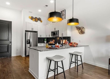 397 N Central Avenue - Photo 1
