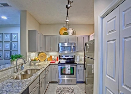 240 E Belle Isle Road - Photo 1