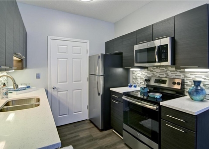 1100 Park Creek Court - Photo 1
