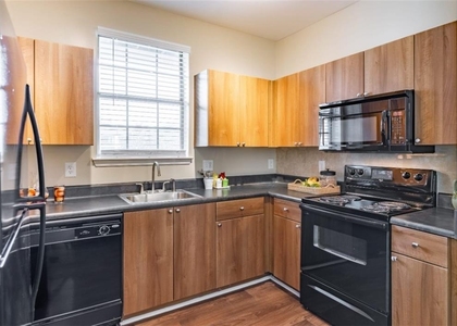 1600 Overlook Park Lane - Photo 1