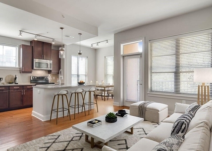 92 W Paces Ferry Road Nw - Photo 1