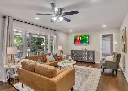 1386 Sandtown Road Sw - Photo 1