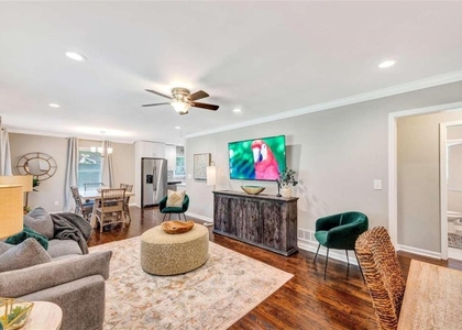 1376 Sandtown Road Sw - Photo 1