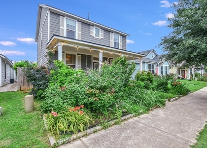 305 Trestle Tree St - Photo 1