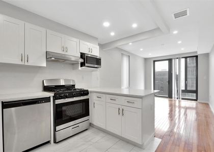 89th Avenue - Photo 1