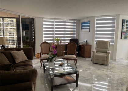 1925 Brickell Ave - Photo 1
