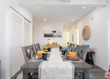 1019 S Catalina Street - Photo 1