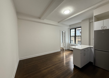 140 East 46th Street - Photo 1