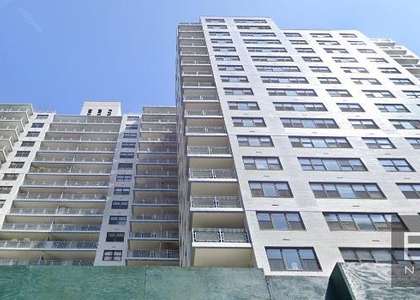 East 86th Street - Photo 1