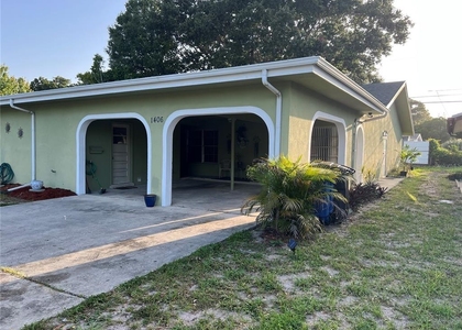 1406 N Saturn Avenue - Photo 1