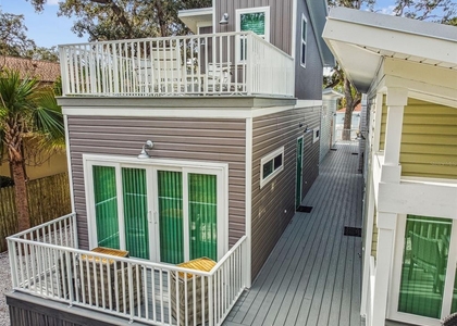 1523 Bayshore Boulevard - Photo 1