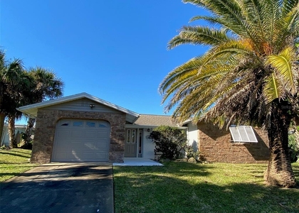 1808 N Peninsula Avenue - Photo 1