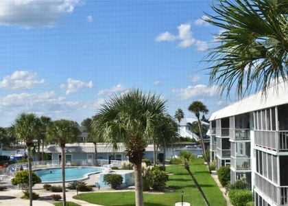 325 N Causeway - Photo 1