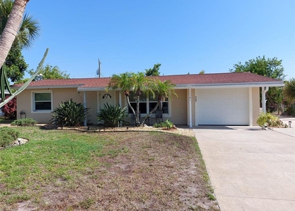 1541 Crest Drive - Photo 1