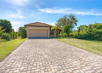 431 Albatross Road - Photo 1