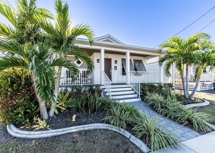 327 Harvey Street - Photo 1