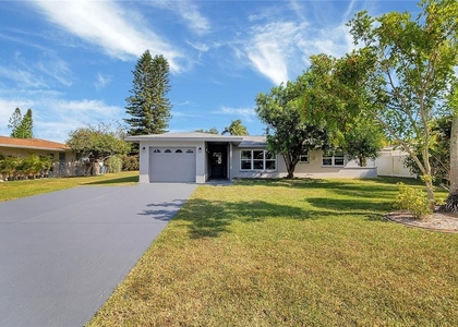 60 Golfview Road - Photo 1