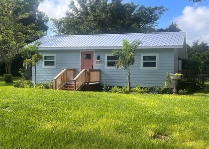 2921 Wilson Avenue - Photo 1