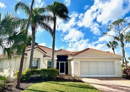 1010 Islamorada Boulevard - Photo 1