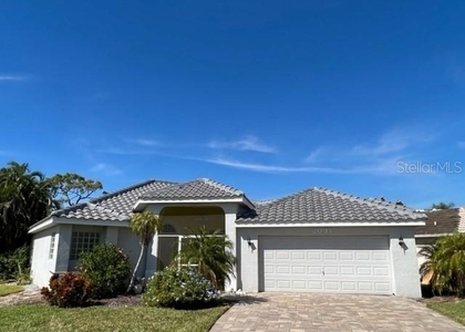 2091 King Tarpon Drive - Photo 1