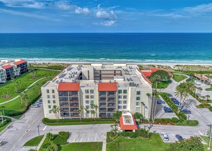 1945 Gulf Of Mexico Drive - Photo 1